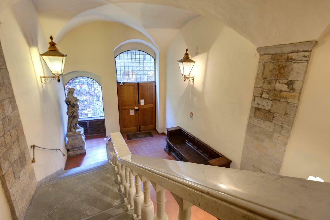 Finardi Apartment Firenze Bagian luar foto