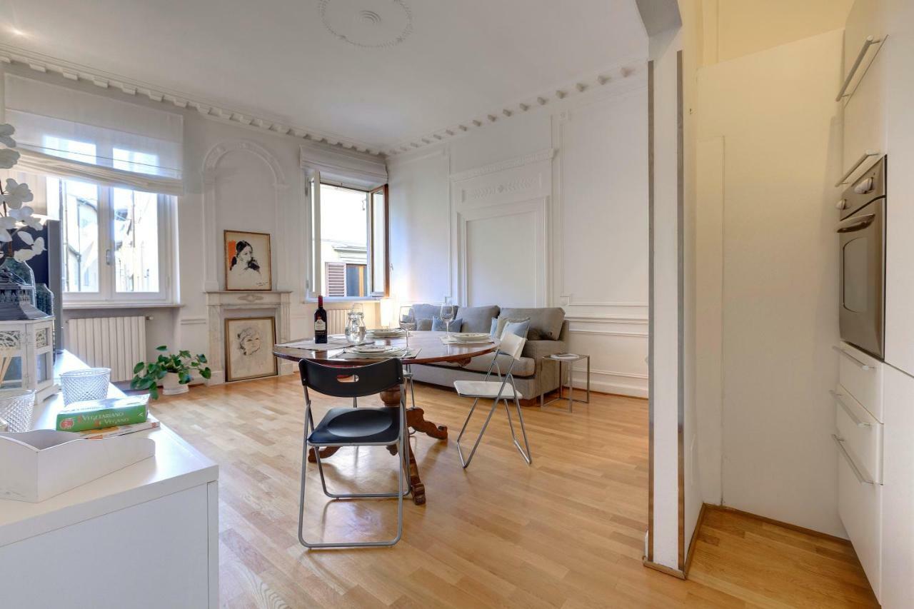 Finardi Apartment Firenze Bagian luar foto